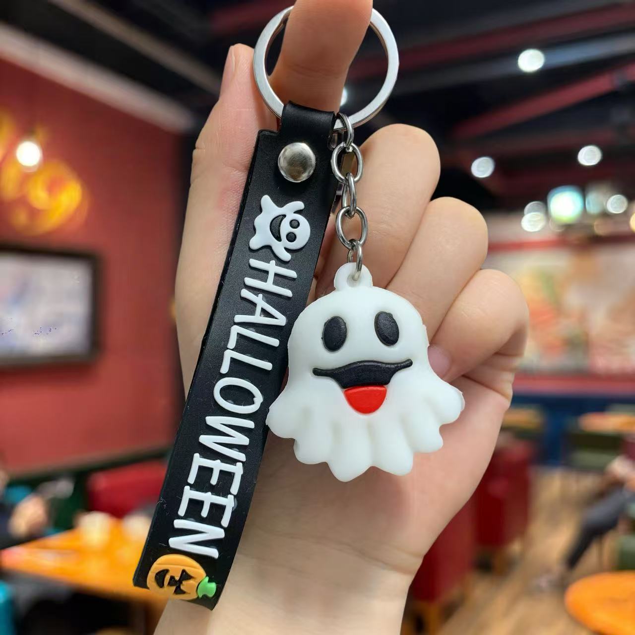 Wholesale  cartoon keychain